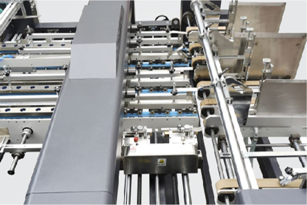 Piece Ganda Kecepatan Tinggi Semi-otomatis Papan Gluer Machine (Multistation)